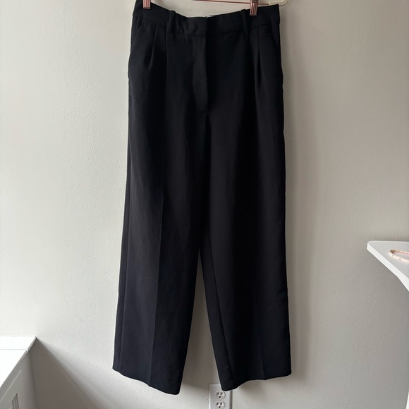 Aritzia The Effortless Pant™ - Crepette Sz 8 Wide leg - Picture 2 of 7
